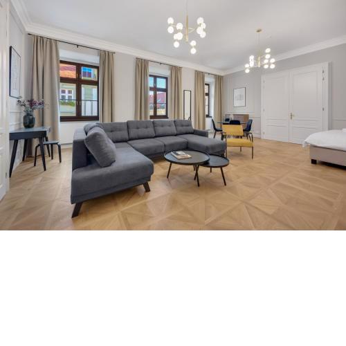 Palace Apartments