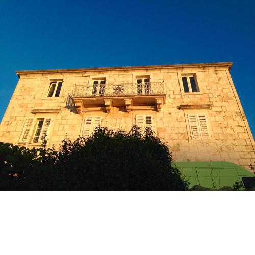 Palazzo Di Toma