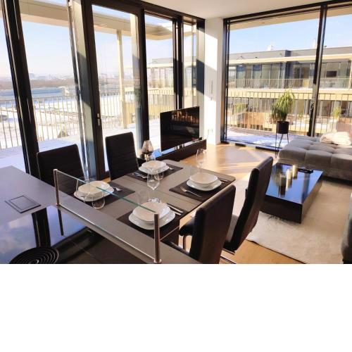 Panorama Apartment Vienna - free parking, sauna & fitness