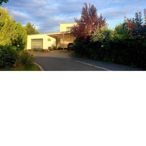 PARADY HOUSE