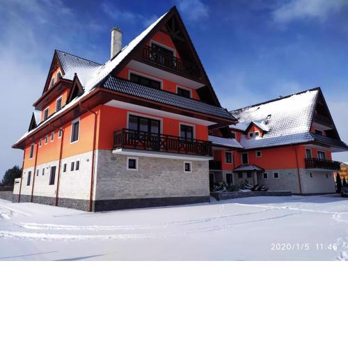 PAULINA Apartments