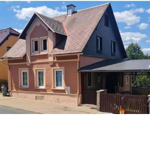 Pavlinka Cottage - HOT TUB - SAUNA
