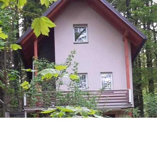Peaceful Holiday Home in Hol n with Garden