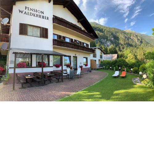 Pension & Apartments Waldkrieber