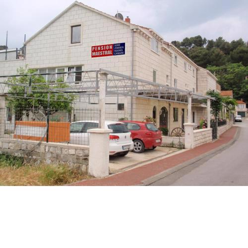 Pension Maestral