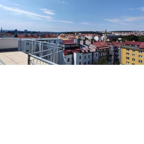 Penthouse # 81 with panoramic city view in Elite Rezidence with free parking