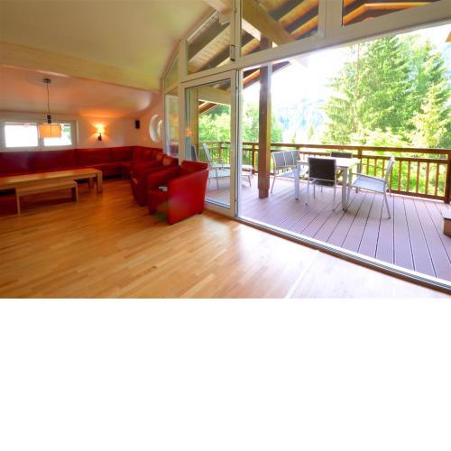 Penthouse Cooper - by Alpen Apartments