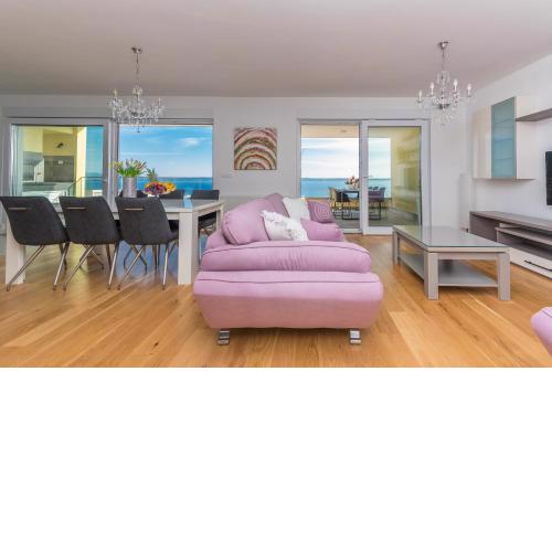Penthouse Jure