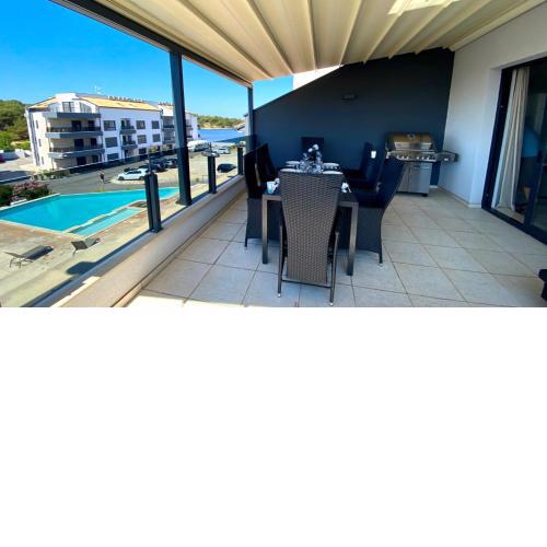 Penthouse No6
