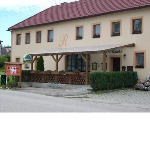 Penzion U Račáku