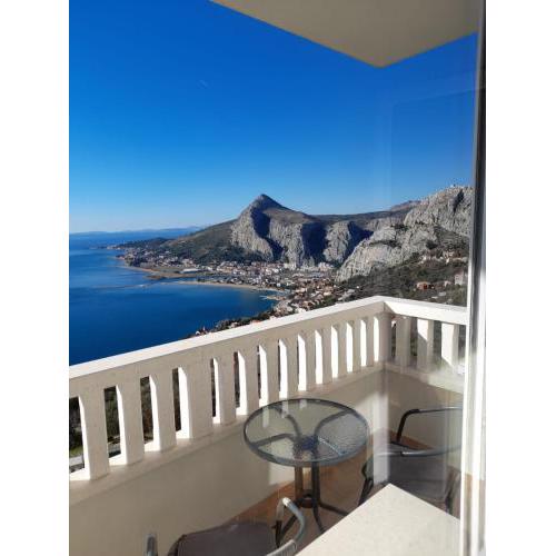 Pere Apartment