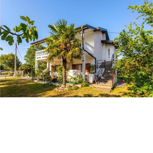 Pet Friendly Apartment In Gabonjin With Wifi