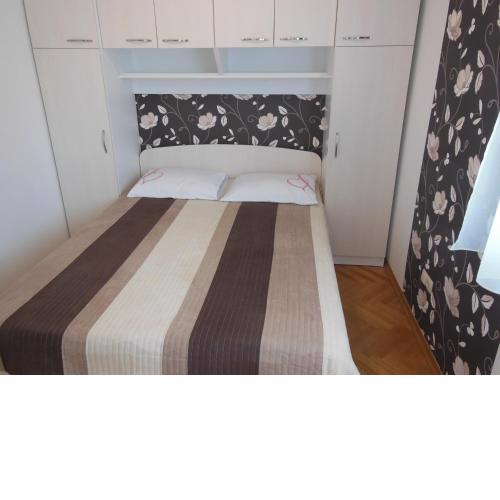 Petar Apartments