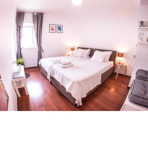Pinna Apartments Hvar