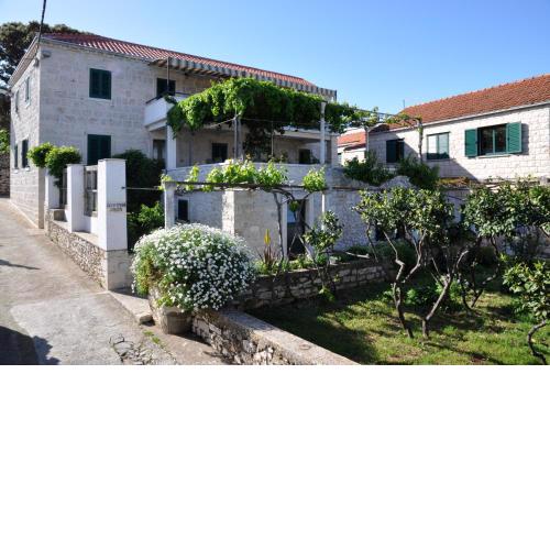 Pinta Apartments