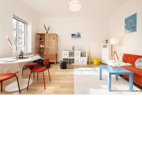 Playful studio in Žižkov by Prague Days