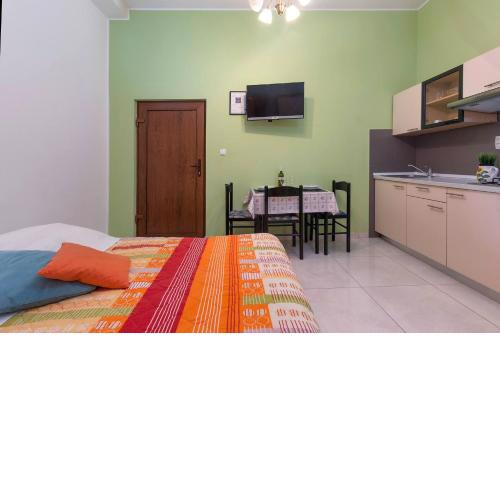 Pleasant Oriana Apartment near the sea-Pula