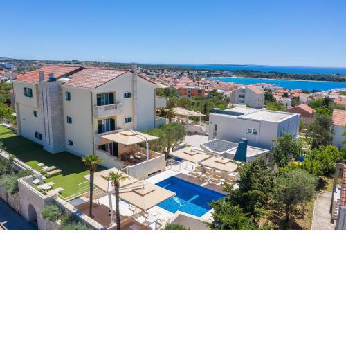 Pool Tarrace Sea View