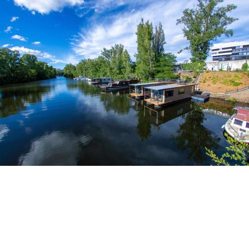 Prague Bay Houseboats