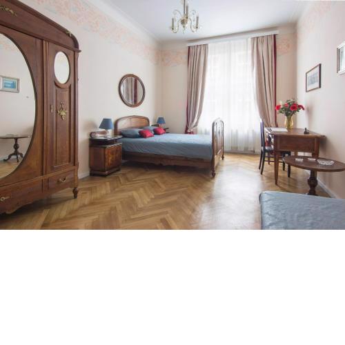 Prague Castle apartment Vintage