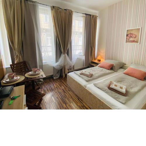 Prague Old Town Apartment Benediktska 6