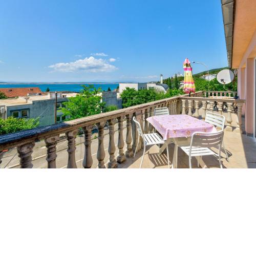 Preiswertes Apartment nur 100 Meter zum Strand mit Meerblick