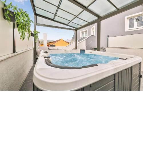 Premium Apartments