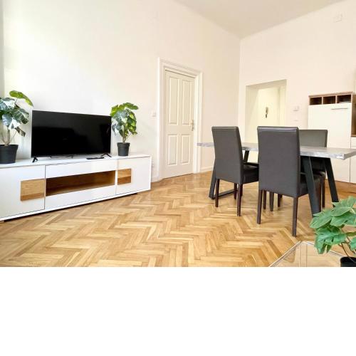 Premium Residence at famous Vienna Kutschkermarkt