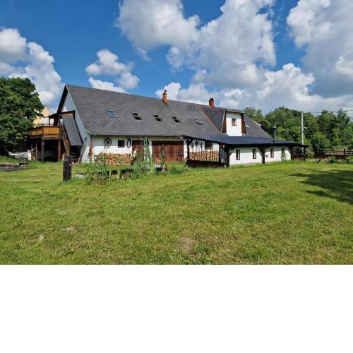 Přemyslovský dvůr
