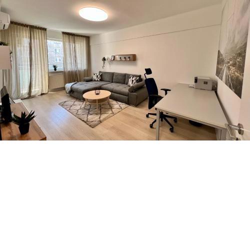 Priestranný apartmán blízko centra