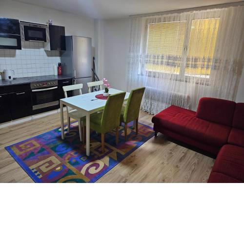 Privat 2 Bett Zimmer mit gemeinschafts WC und Bad