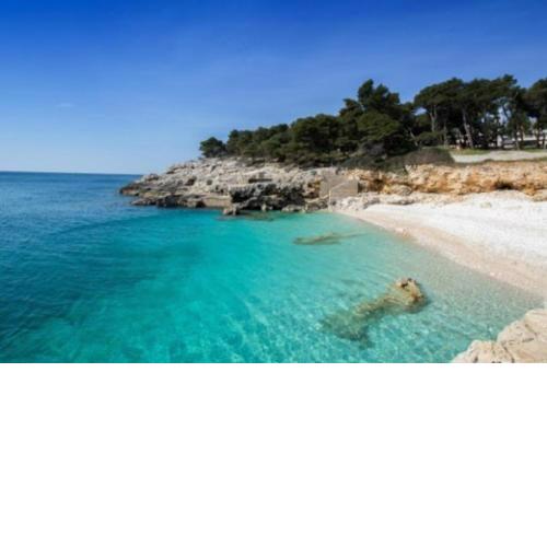 Pula beach holiday home