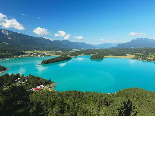 Quiet holiday apartment near Laghi Di Fusine