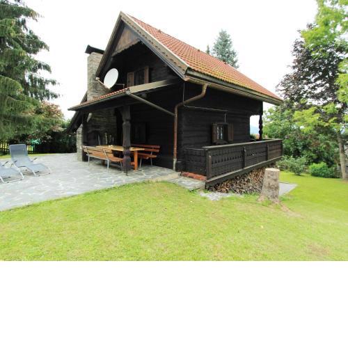 Quiet holiday home near ski resort