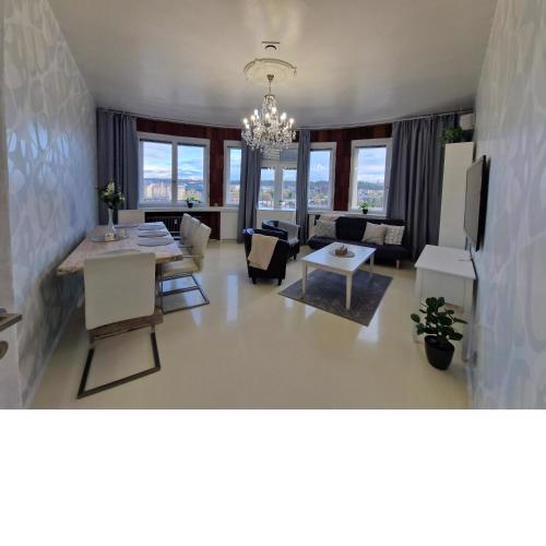 Quiet spacious apartment with a balcony
