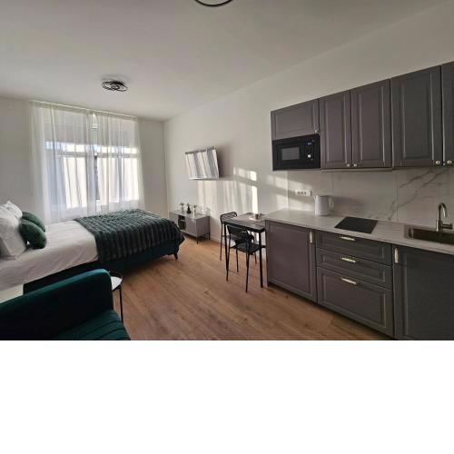 Regal Retreats