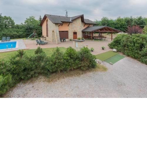 Rekreační dům Horni Brusnice 301