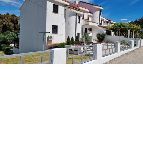 Renata Apartment