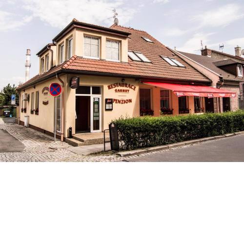 Restaurace A Penzion Garnet