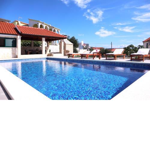 Restful Kanica House