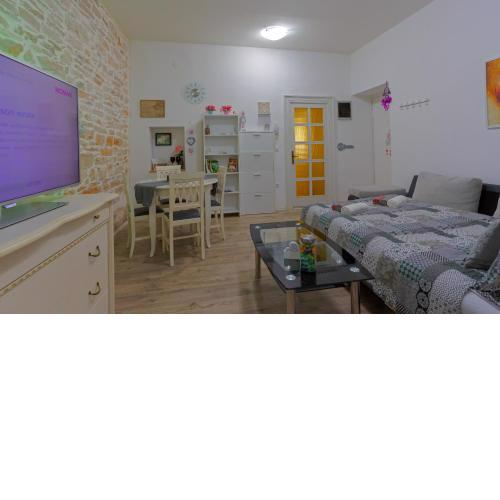 Rich apartment