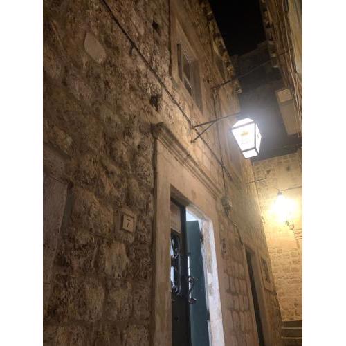 Rilati Old town palace 4