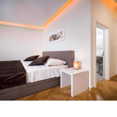 Riva Rooms