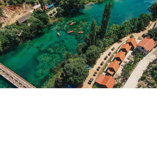 River huts Zrmanja