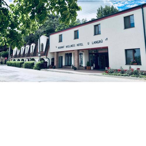 Rodinný wellness hotel U Langrů