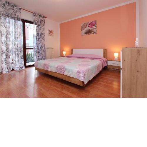 Rooms and Apartment Sanja