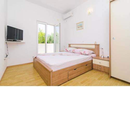 Rooms & Apartments Barišić