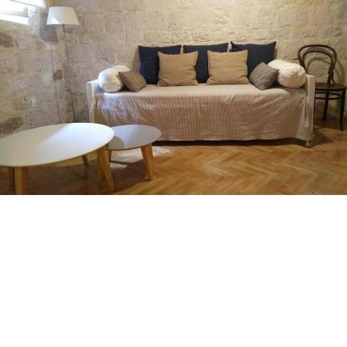 Rooms Livia