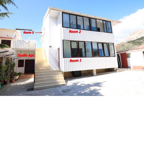 Rooms & Studio Apartment Mira