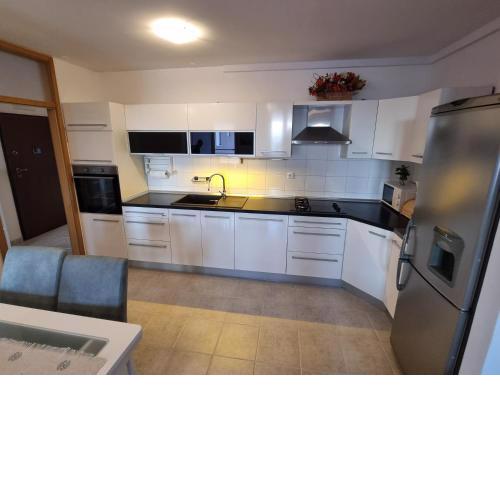 Rosa Apartment